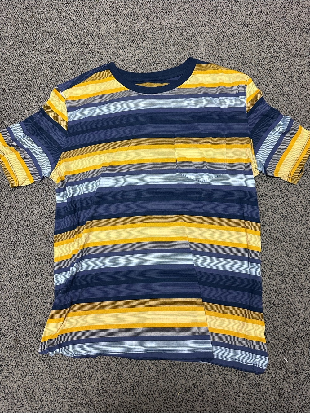 Marmot Red Rock Striped Short-Sleeve Pocket shirt medium